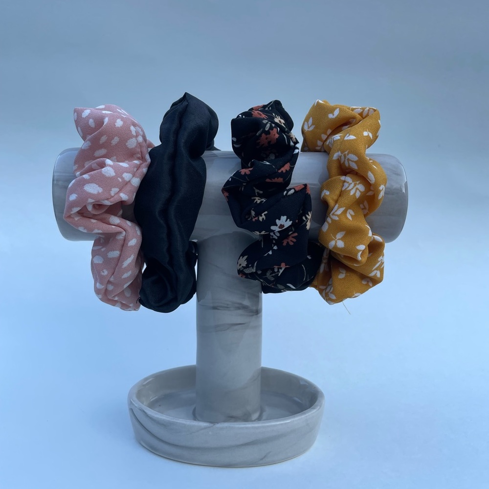 Flowery Scrunchies